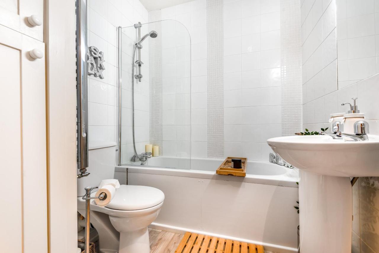 Chester City Centre Cottage, Sleeps 6 With Free Parking Exteriér fotografie